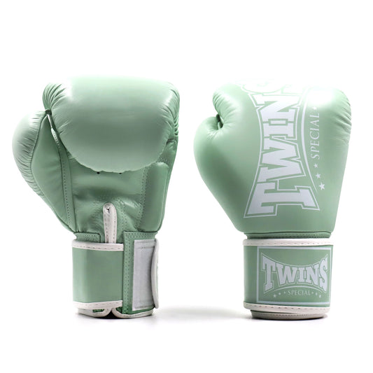 bgvl4p-twins-pastel-gloves-mint