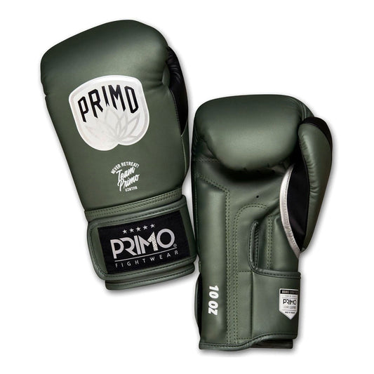 Green boxing gloves with 'Primo' branding on a white background