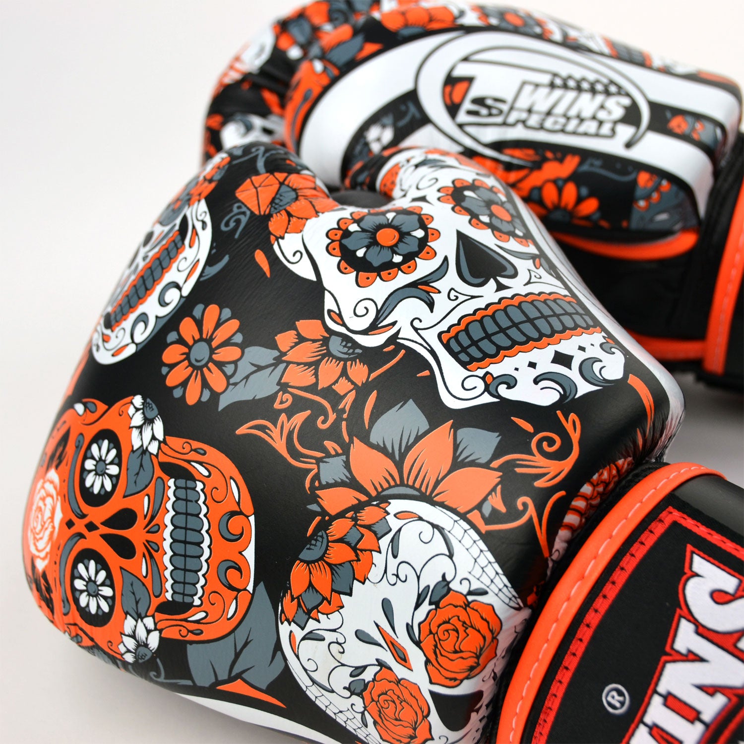 fbgvl3-53-twins-calaveras-boxing-gloves-orange-2