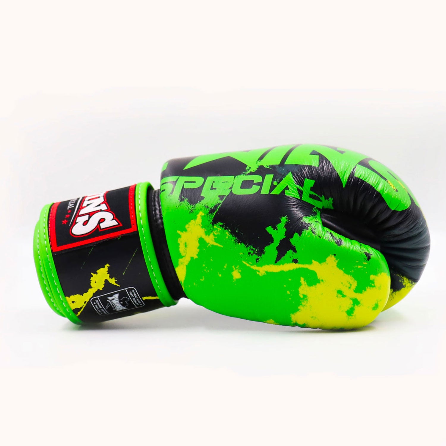 fbgvl3-61-twins-candy-boxing-gloves-black-green-3