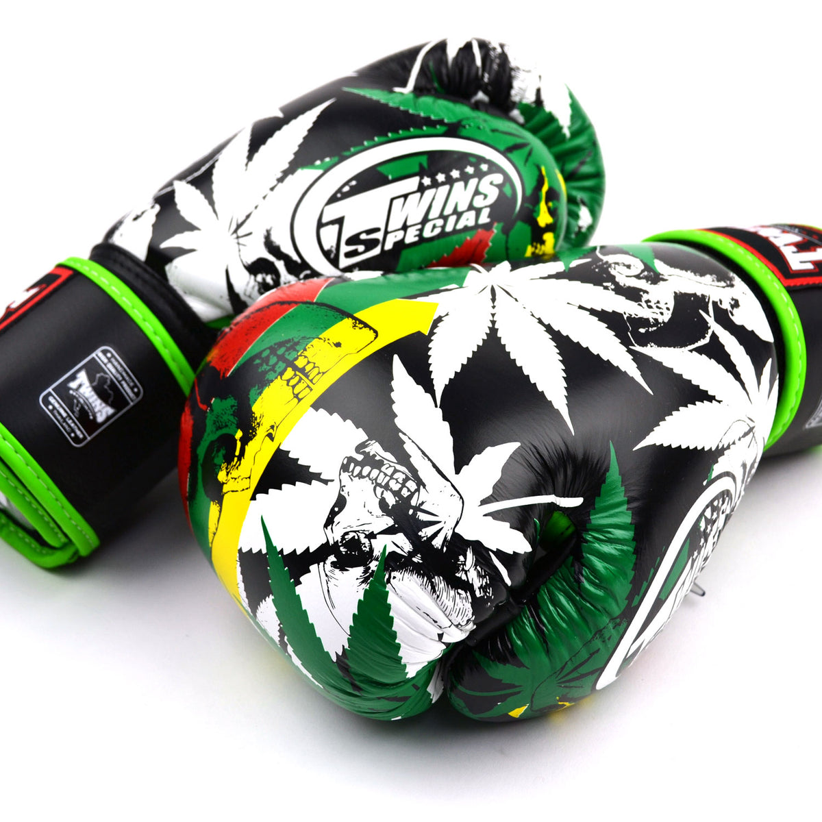 fbgvl4-54-twins-grass-boxing-gloves-2